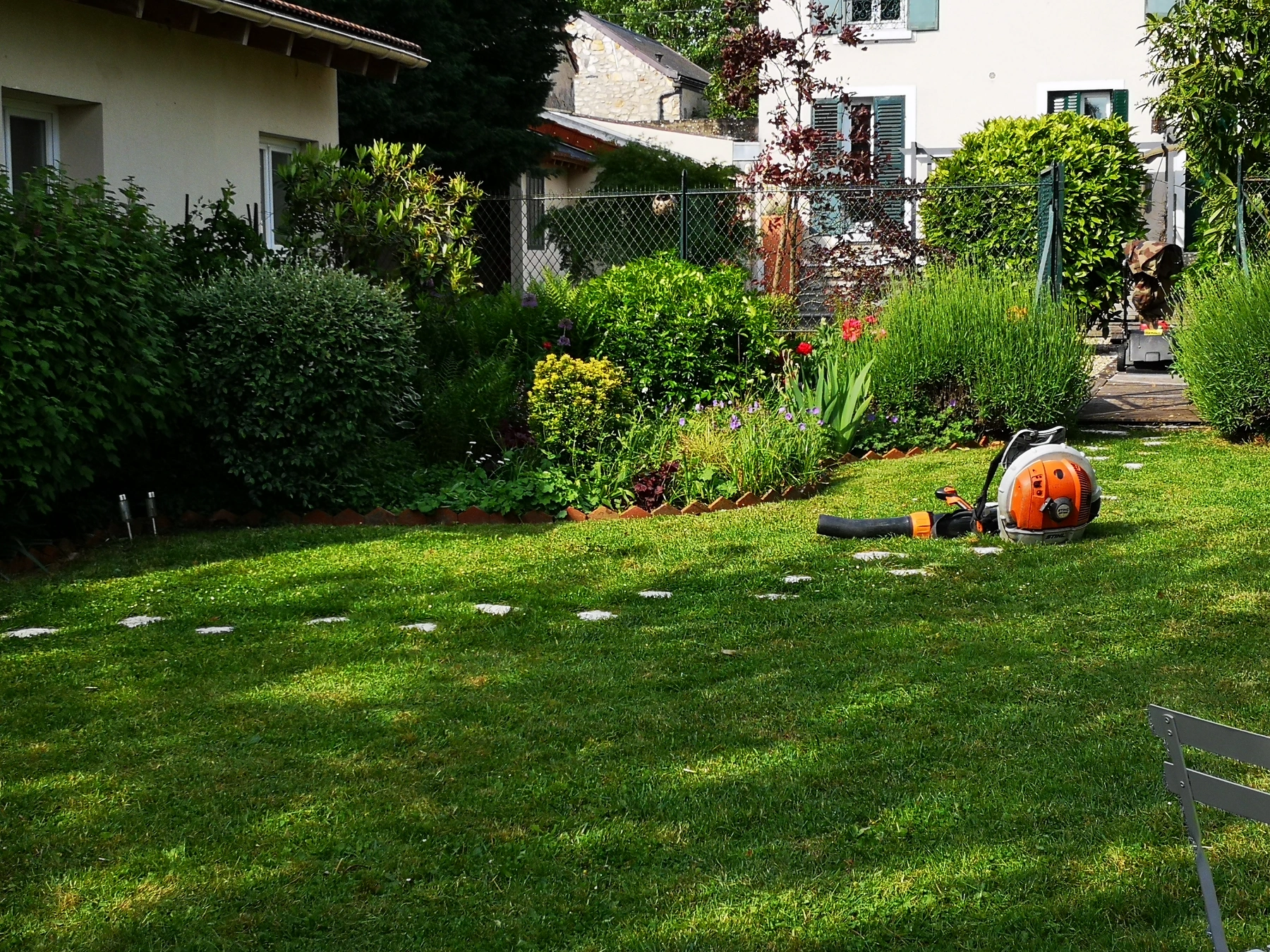 Jardinier Service A La Personne